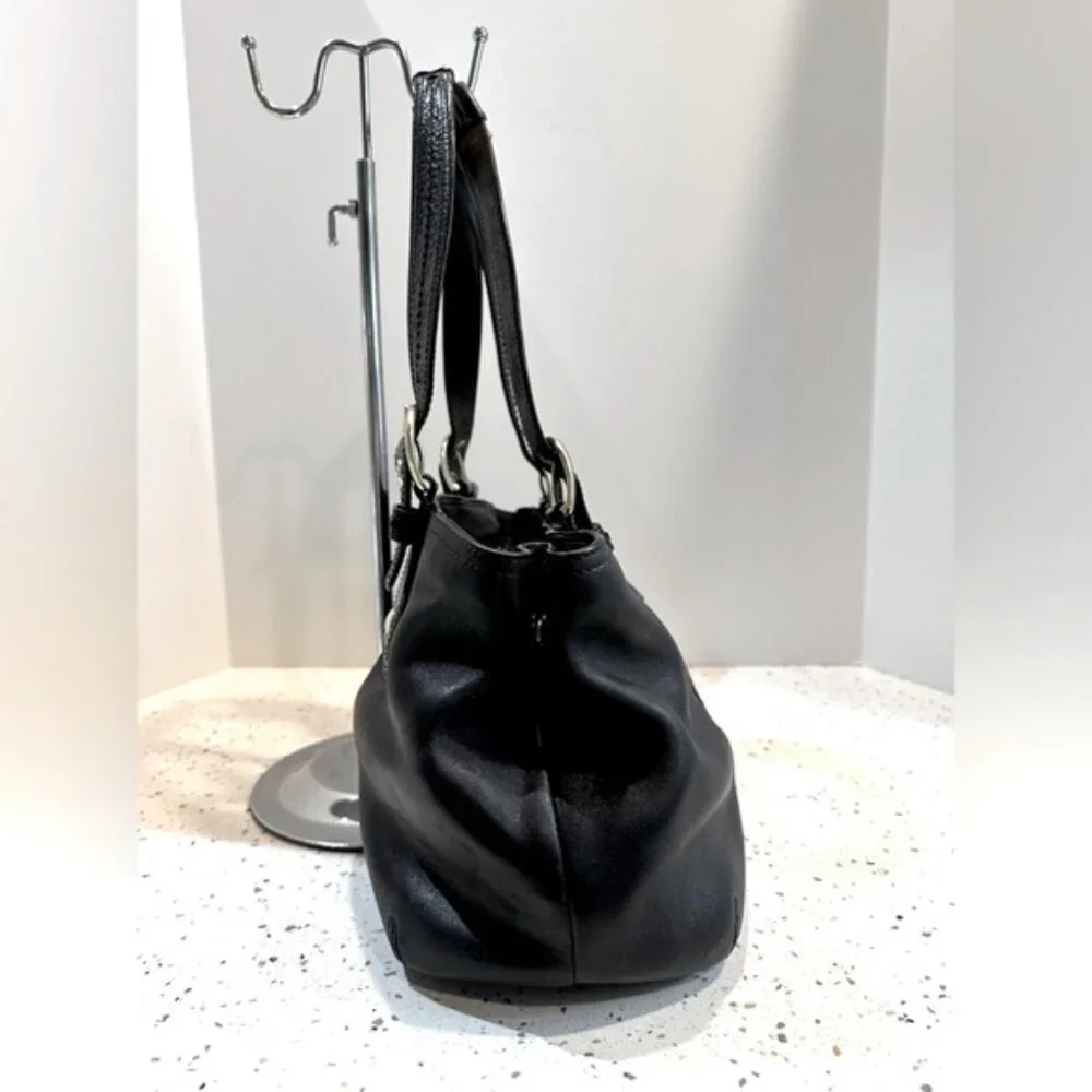 COACH‎ Black Leather Shoulder Handbag